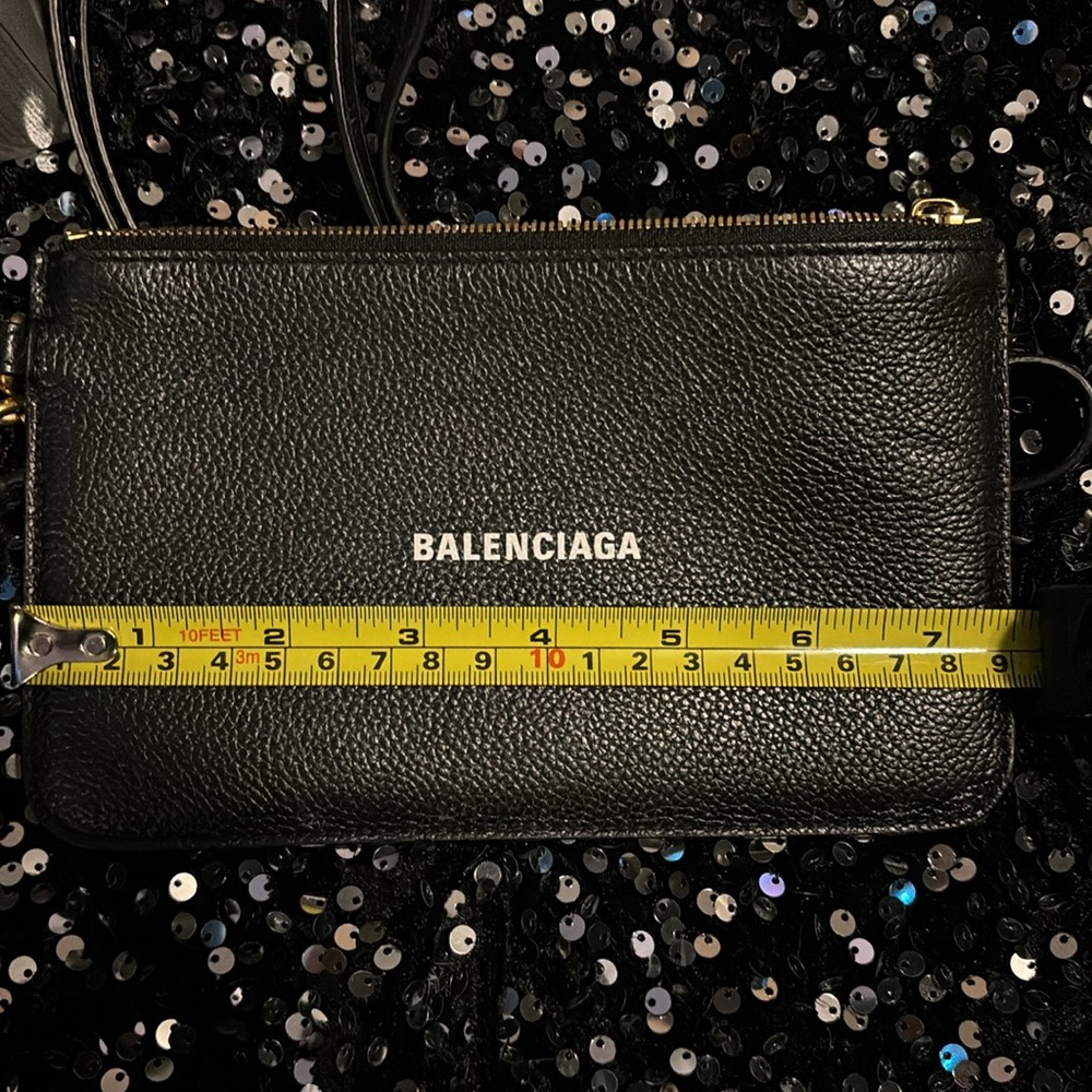 Balenciaga wristlet - Picture 5 of 6